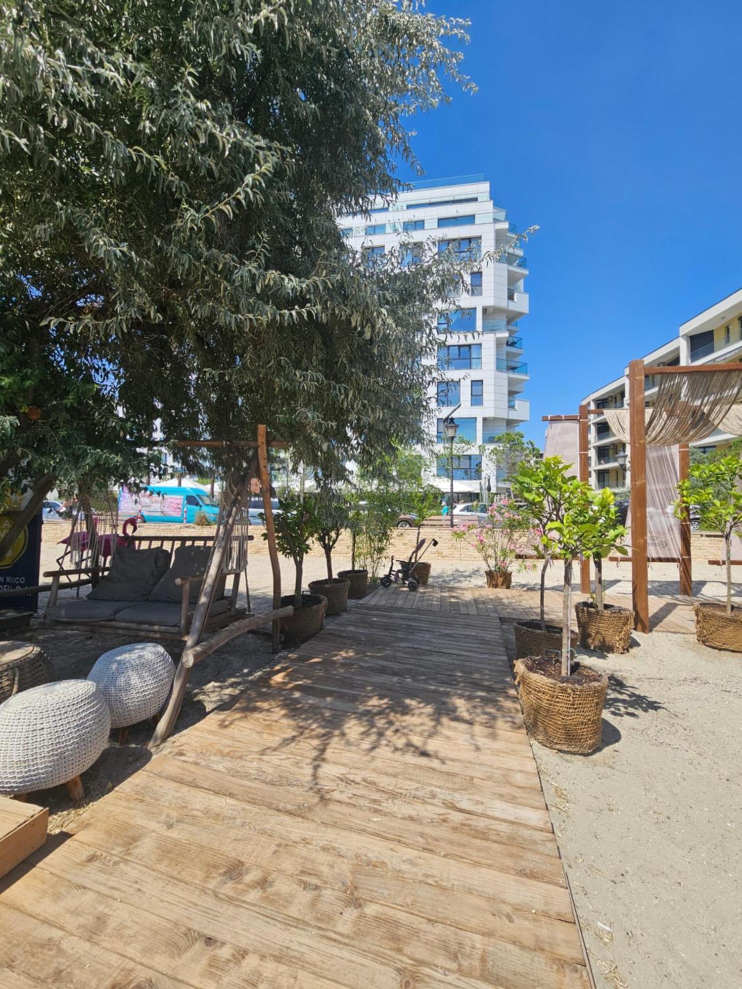 Zorba The Greek Apartment - Vedere La Mare Năvodari Esterno foto