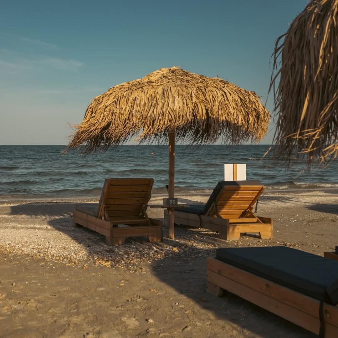Zorba The Greek Apartment - Vedere La Mare Năvodari Esterno foto
